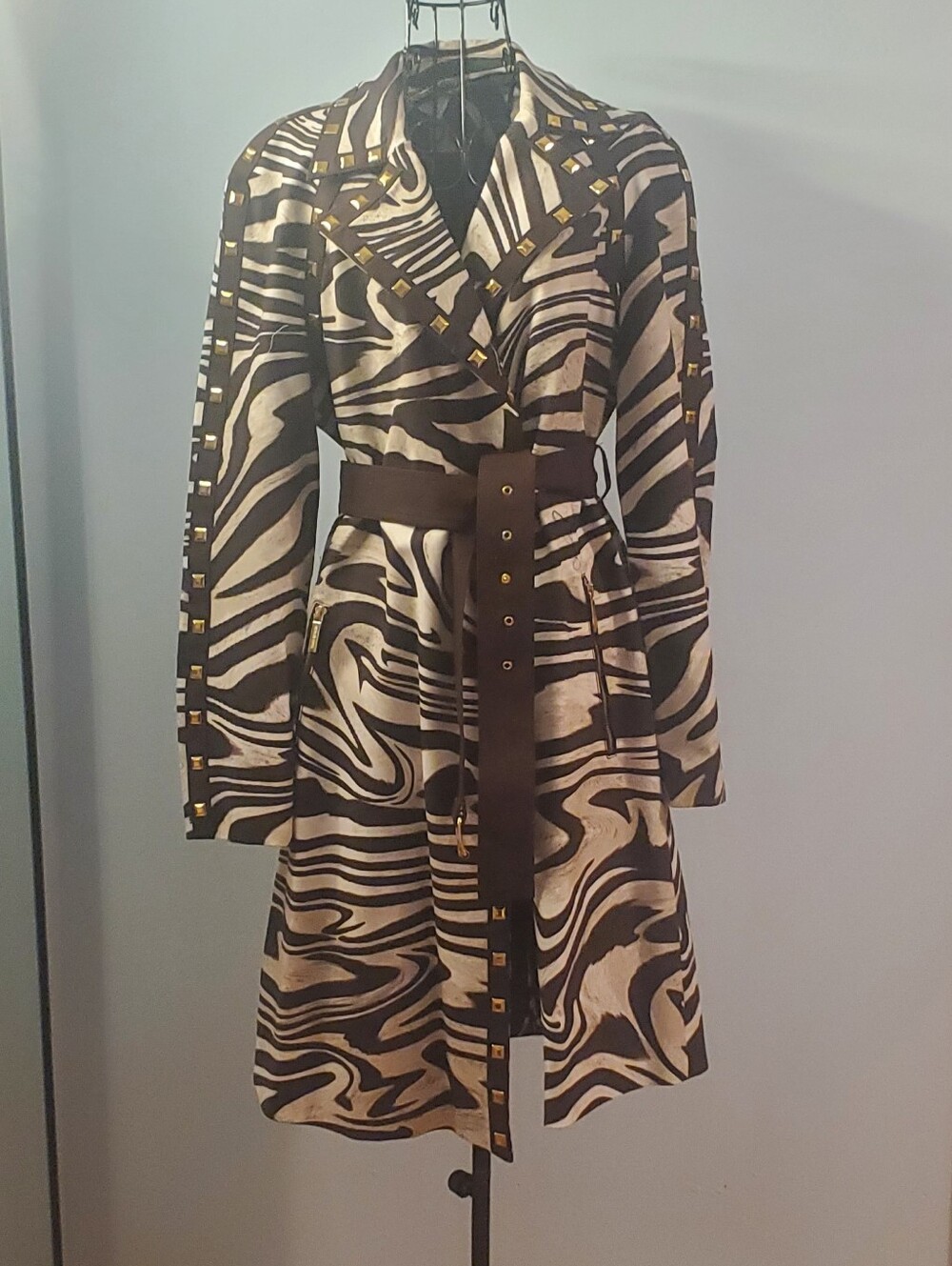 Michael Kors Chocolate Brown Lined Coat with Gold Hardware - Picture 3 of 12